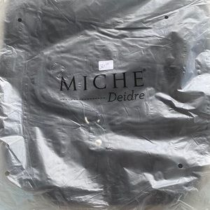 Miche magnetic shell- 251